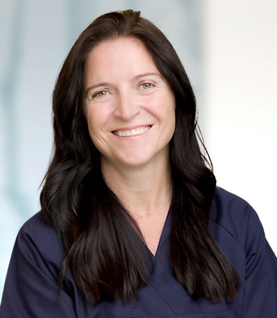 Zahnärztin in Moers für Oralchirurgie im MVZ Rage-Holm – erfahrene Fachzahnärztin